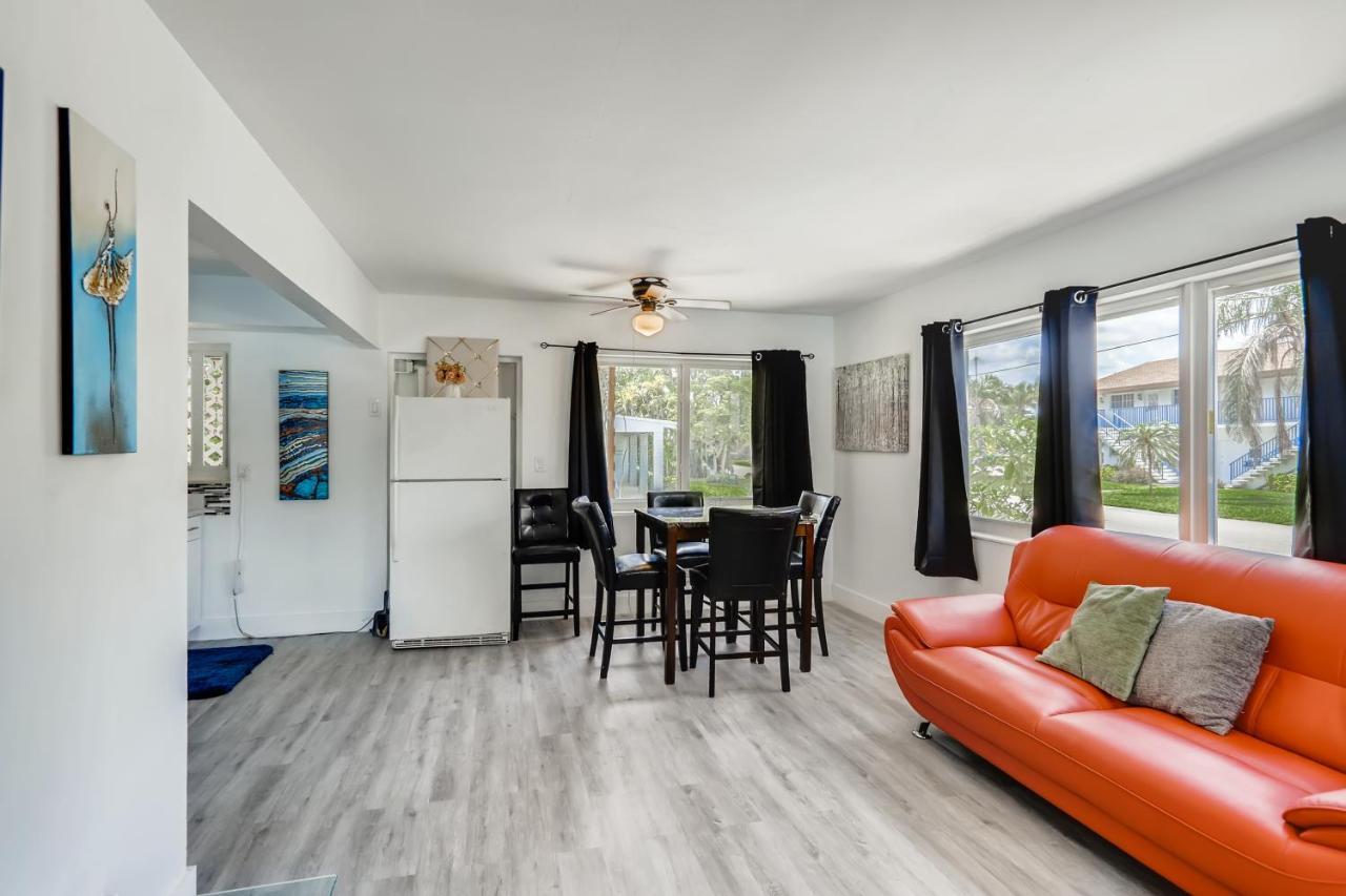 Tropical Getaway/ Stunning 2Br Gem Apartment West Palm Beach Exterior photo